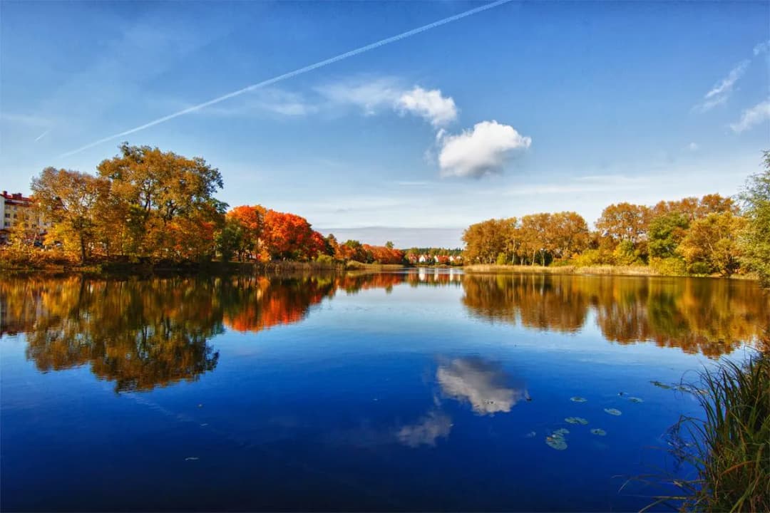 Jezioro Chrzypskie – odkryj tajemnice i atrakcje tego miejsca