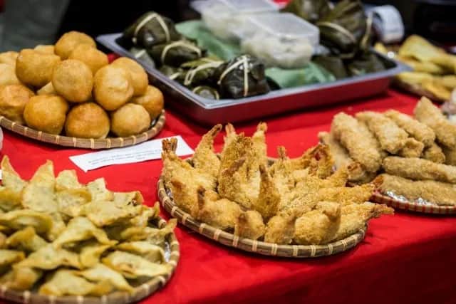 Co zjeść w Toruniu? Najlepsze miejsca i dania, które musisz spróbować