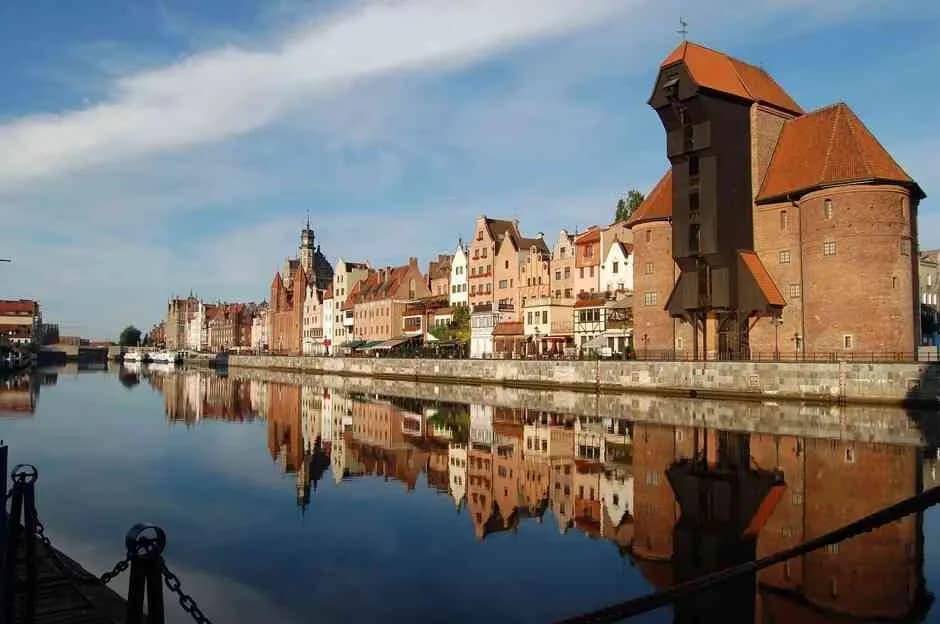 Co zjeść w Gdańsku? Najlepsze lokalne potrawy, które musisz spróbować
